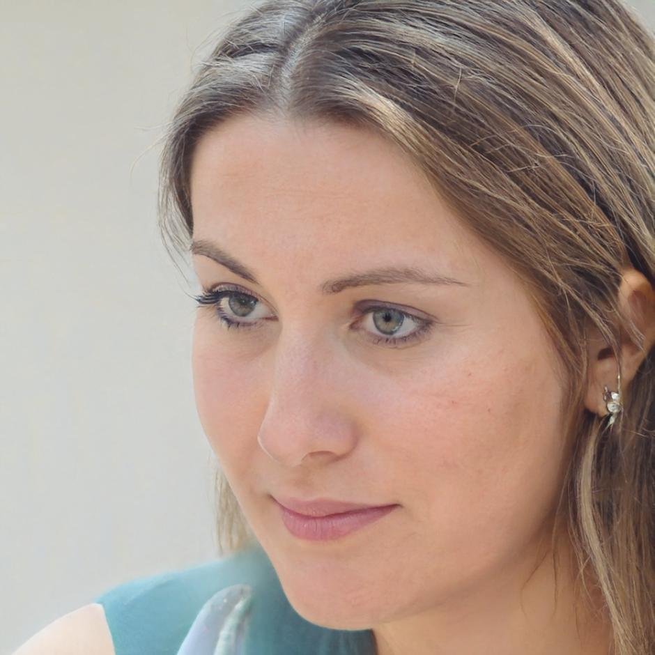 Kundenerfahrung - Zufriedene Teilnehmerin der Finanzschulung